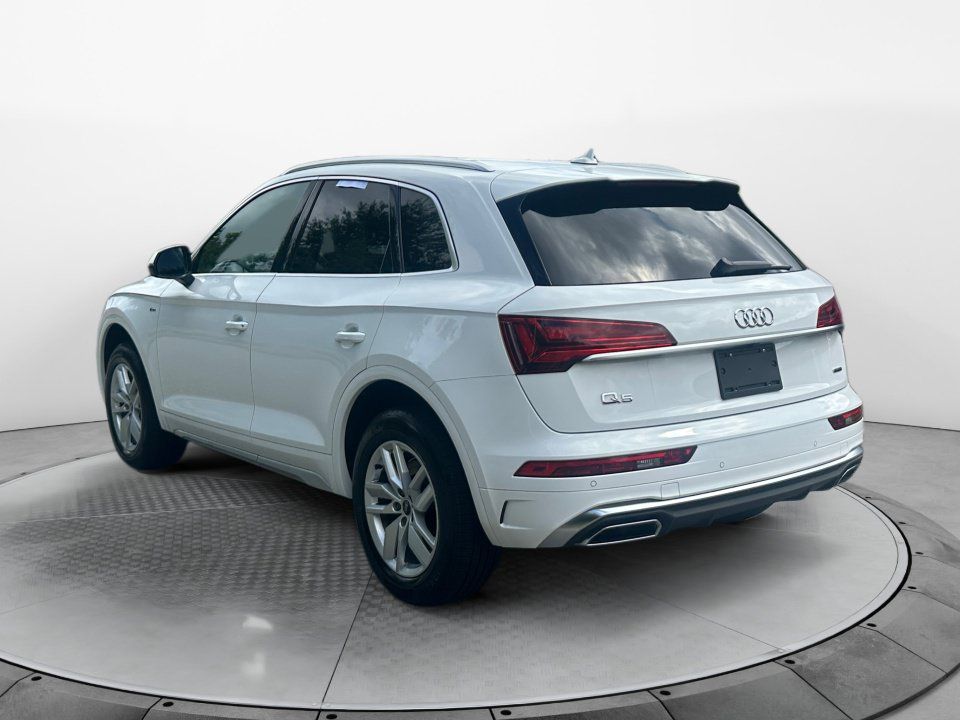 Used 2024 Audi Q5 2.0T Premium w/ Convenience Package AWD/4WD image 5
