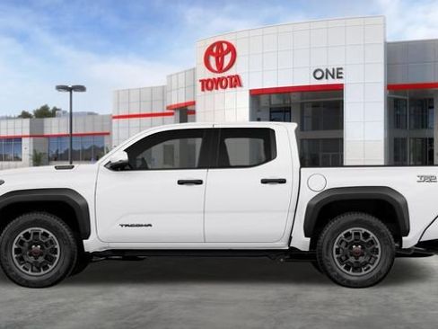 New 2026 Toyota Tacoma TRD Off-Road AWD/4WD image 7