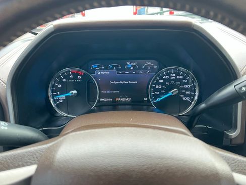 Used 2019 Ford F350 Limited image 42