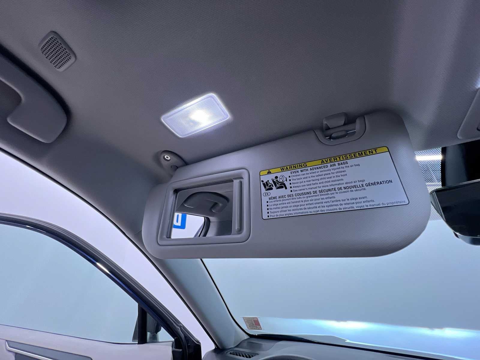 Used 2025 Toyota RAV4 XLE Premium FWD image 32