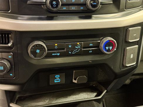 Used 2023 Ford F150 XLT image 15