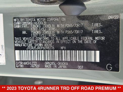 Used 2023 Toyota 4Runner TRD Off-Road Premium w/ Moonroof Package AWD/4WD image 36
