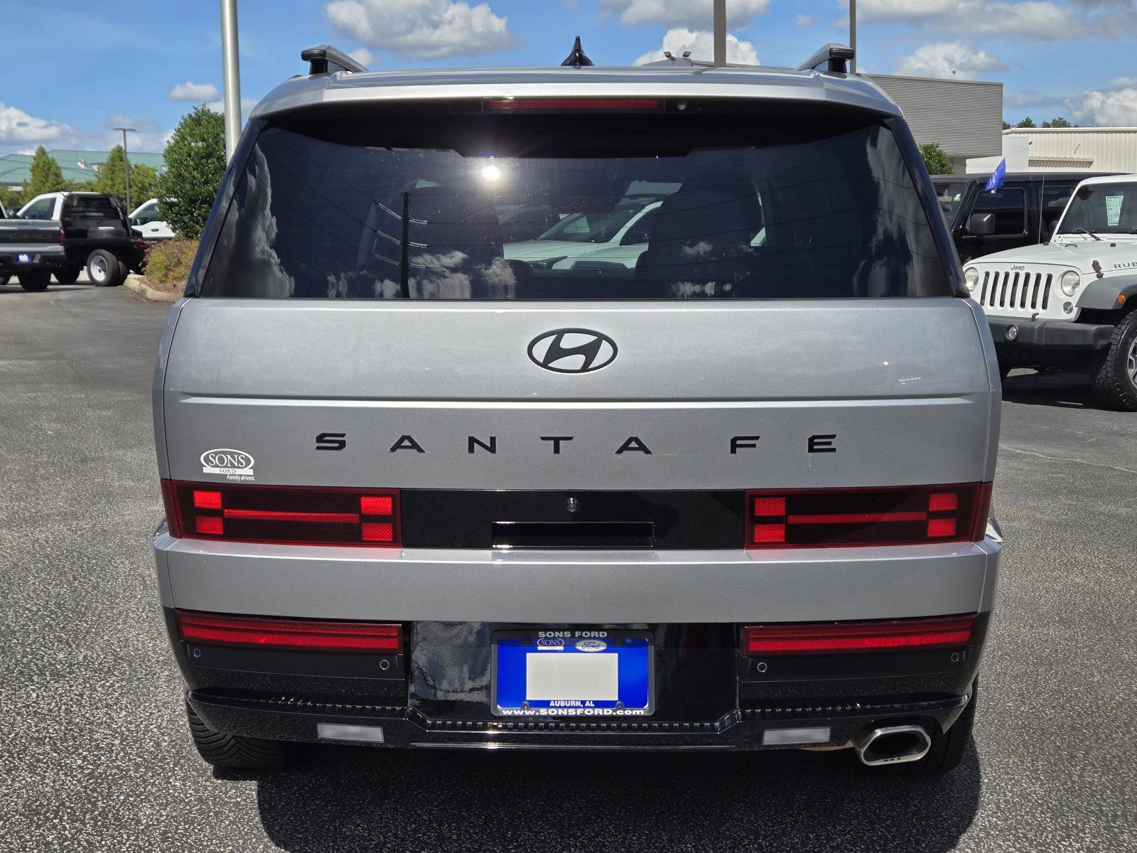 Used 2024 Hyundai Santa Fe Calligraphy FWD image 39