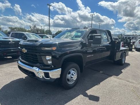 New 2026 Chevrolet Silverado 3500 W/T AWD/4WD image 7
