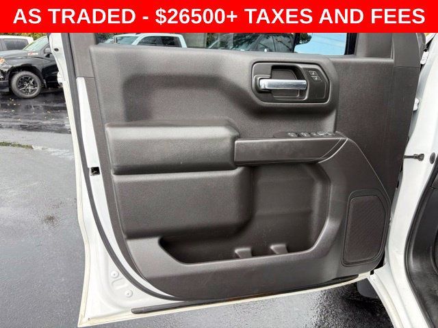 Used 2019 Chevrolet Silverado 1500 Custom Trail Boss w/ Custom Convenience Package AWD/4WD image 12