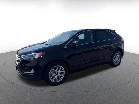 Used 2024 Ford Edge SEL image 8