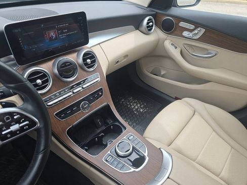 Certified 2020 Mercedes-Benz C 300 4MATIC Sedan image 32