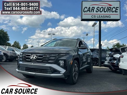 Used 2025 Hyundai Tucson SEL AWD/4WD image 1