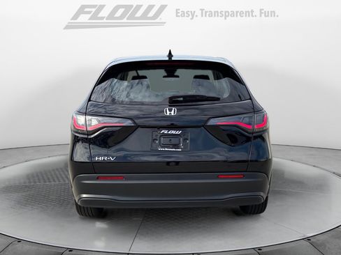 Certified 2024 Honda HR-V LX image 7