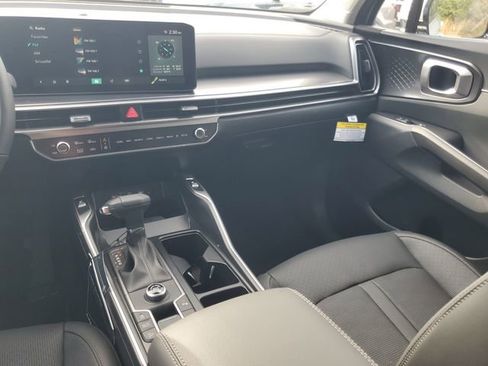 New 2026 Kia Sorento S w/ S Panoramic Sunroof Package image 12