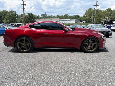 Used 2019 Ford Mustang GT Premium w/ GT Performance Package RWD image 2