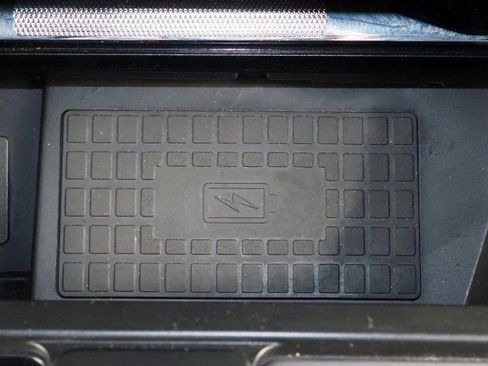 Used 2022 Ford F150 Raptor w/ Raptor 37 Performance Package AWD/4WD image 30