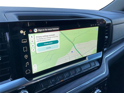 Used 2025 GMC Sierra 1500 SLT image 12