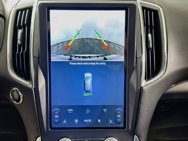 Used 2023 Ford Edge ST AWD/4WD image 16