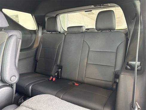 New 2026 Chevrolet Traverse High Country image 19