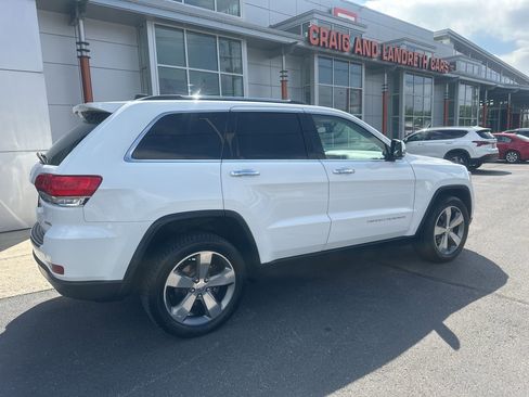 Used 2016 Jeep Grand Cherokee Limited AWD/4WD image 3