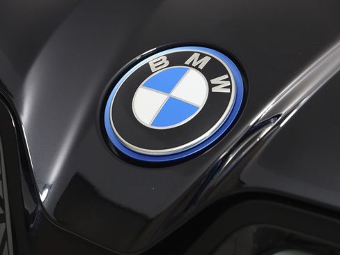Used 2023 BMW iX M60 w/ Executive Package AWD/4WD image 18