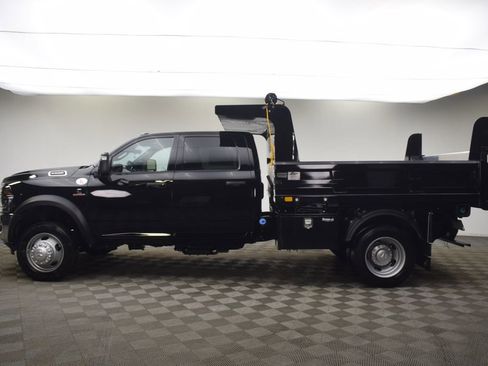 New 2026 RAM 5500 Tradesman w/ Chrome Appearance Group image 11