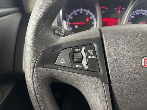 Used 2017 GMC Terrain SLE FWD image 15