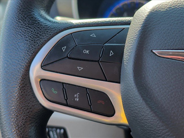 Used 2021 Chrysler Voyager Lxi FWD image 11