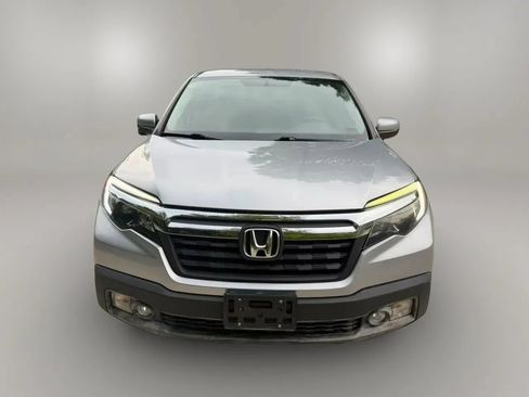 Used 2017 Honda Ridgeline RTL-T image 3