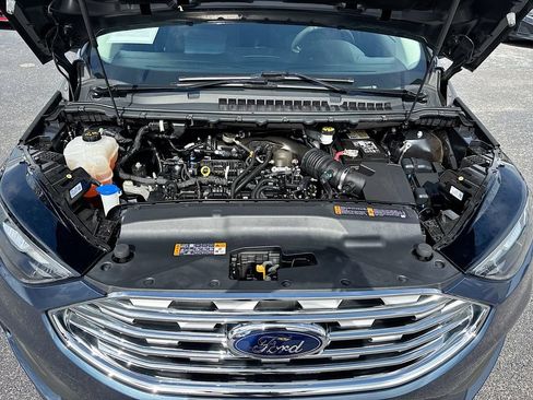 Used 2019 Ford Edge SE FWD image 28