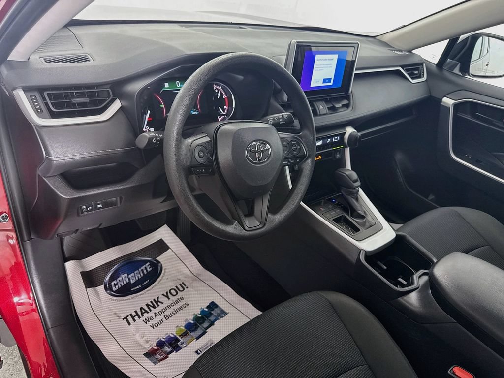 Certified 2025 Toyota RAV4 LE FWD image 10