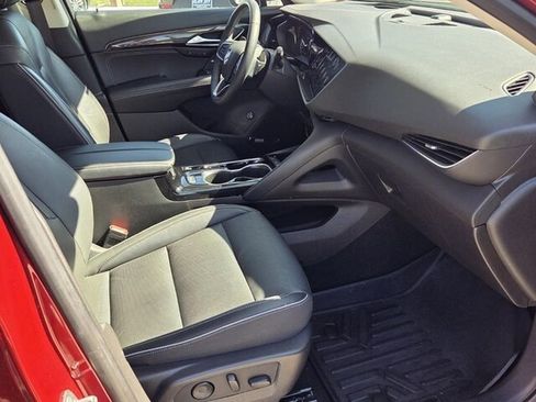 Used 2021 Buick Envision Essence w/ Technology Package I image 13