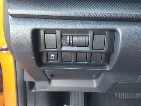 Used 2018 Subaru Crosstrek 2.0i Premium w/ Popular Package #2 image 26