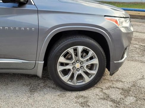 Used 2018 Chevrolet Traverse Premier w/ Driver Confidence II Package image 8