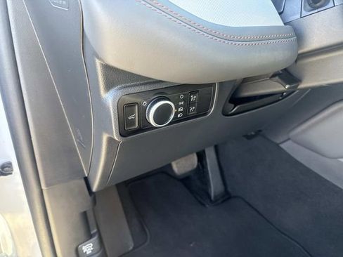 Certified 2025 Ford Explorer Active image 24