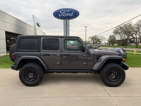 Used 2023 Jeep Wrangler Unlimited Rubicon w/ Xtreme Recon 35" Tire Package image 11