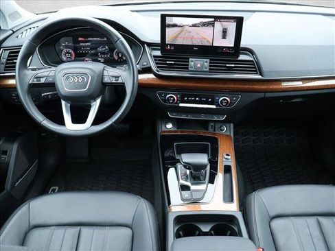 Used 2023 Audi Q5 2.0T Premium Plus w/ Premium Plus Package AWD/4WD image 22