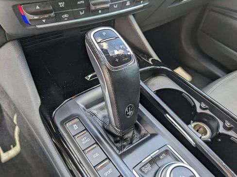Used 2023 Maserati Levante Modena AWD/4WD image 27