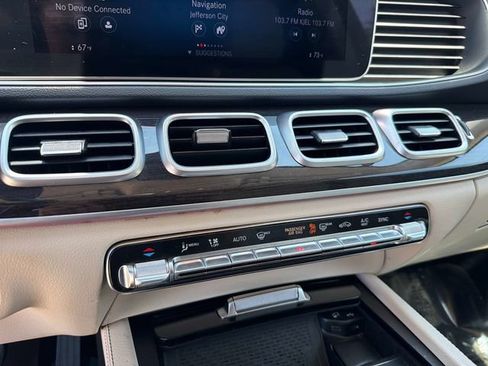 Used 2021 Mercedes-Benz GLE 350 4MATIC image 24