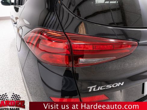 Used 2021 Hyundai Tucson Limited AWD/4WD image 9
