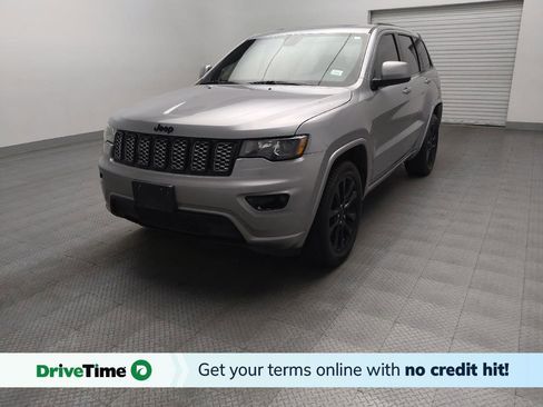 Used 2019 Jeep Grand Cherokee Altitude RWD image 1