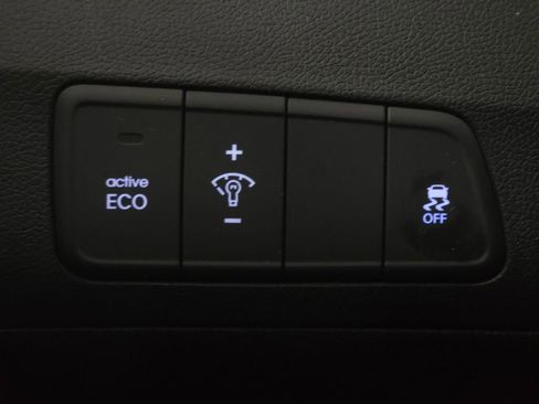 Used 2014 Hyundai Elantra Limited image 8