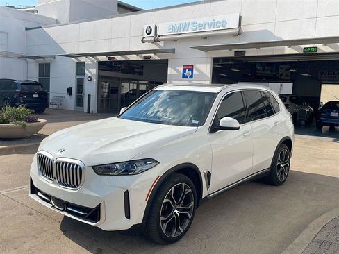 Used 2024 BMW X5 xDrive40i w/ Premium Package AWD/4WD image 1