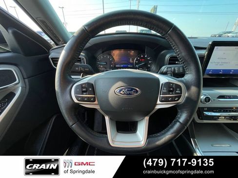 Used 2021 Ford Explorer XLT w/ Equipment Group 202A RWD image 14