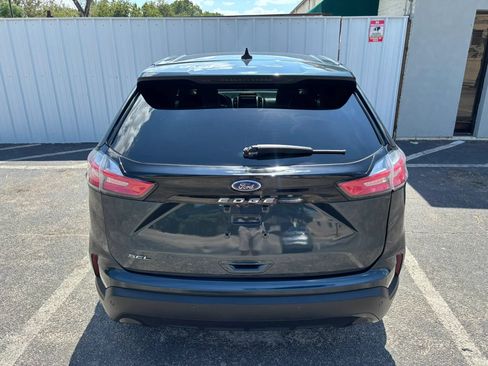 Used 2022 Ford Edge SEL w/ Convenience Package AWD/4WD image 4