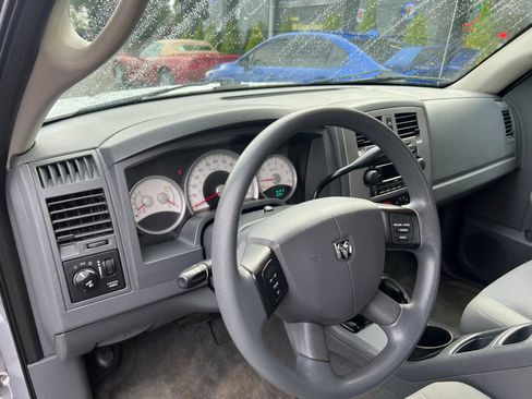 Used 2006 Dodge Dakota SLT w/ Sport Appearance Group image 18