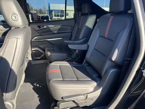 Certified 2024 Chevrolet Traverse RS w/ LPO, Floor Liner Package image 27