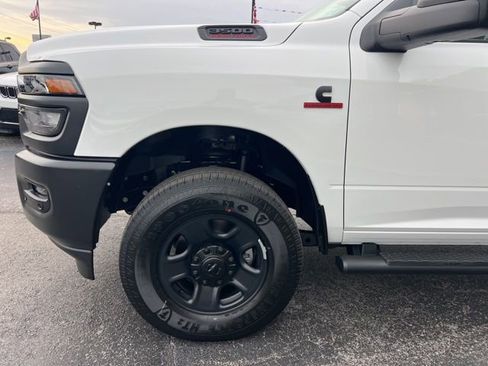 New 2026 RAM 3500 Tradesman image 4