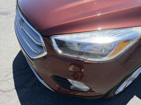 Used 2018 Ford Escape SE AWD/4WD image 10