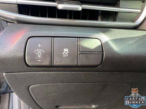 Used 2024 Hyundai Elantra Limited FWD image 37