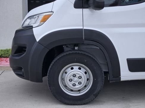 New 2024 RAM ProMaster 2500 w/ Safety Group FWD image 5