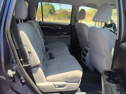 Used 2017 Honda Pilot EX image 33