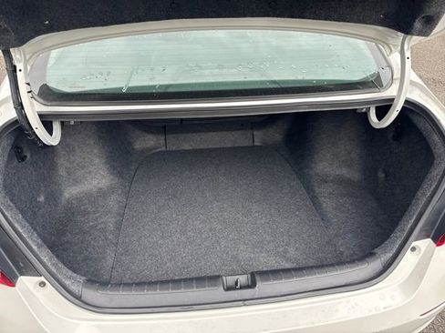 Used 2021 Honda Accord EX-L image 16