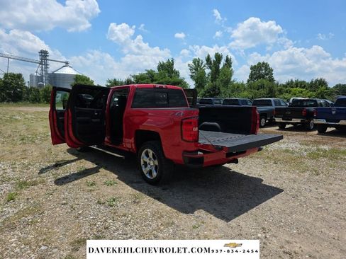 Used 2018 Chevrolet Silverado 1500 LT w/ All Star Edition AWD/4WD image 29